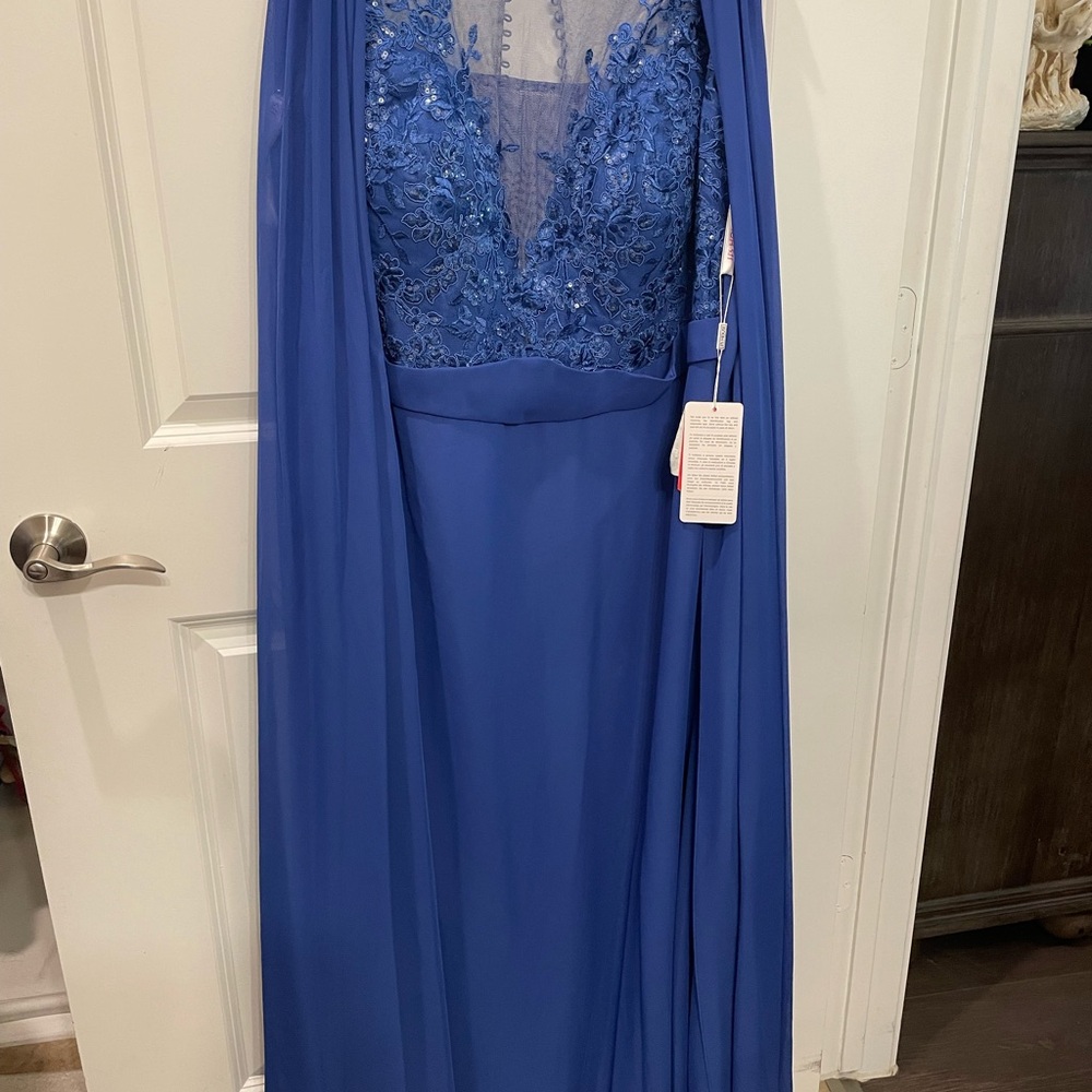 Never worn